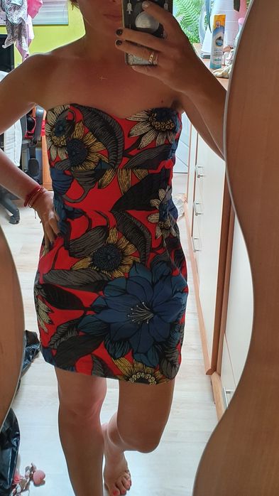 Krótka mini sukienka w kwiaty Papaya rozmiar L 40