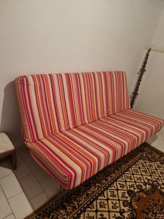 2 Sofás-Cama Cor-de-rosa