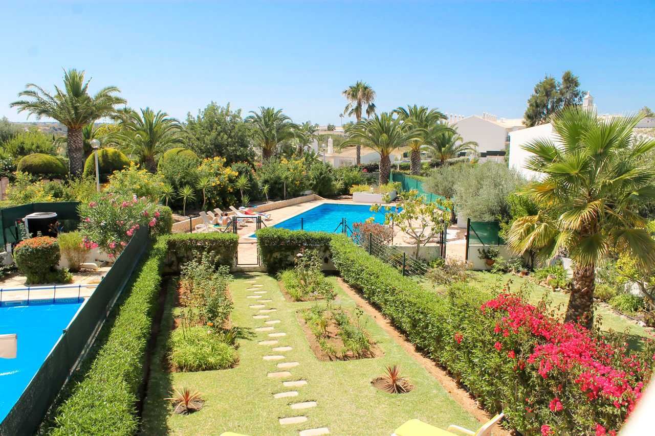 Casa com 3 quartos para férias com piscina no Algarve