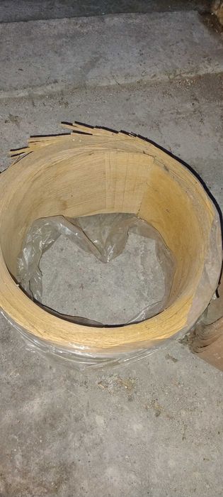 fornir ,okleina , orzech włoski, czereśnia, dąb, mahoń