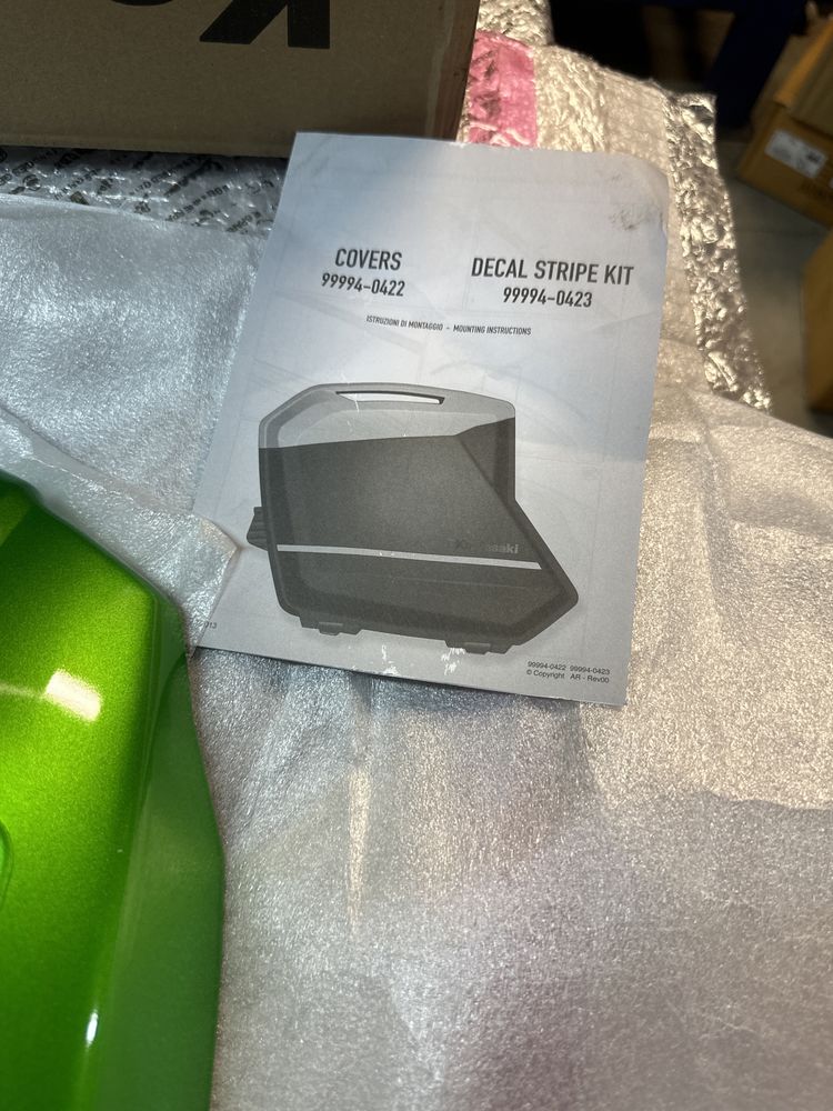 Nakładki kufrów bocznych Kawasaki Z1000SX 99994/0423 Versys