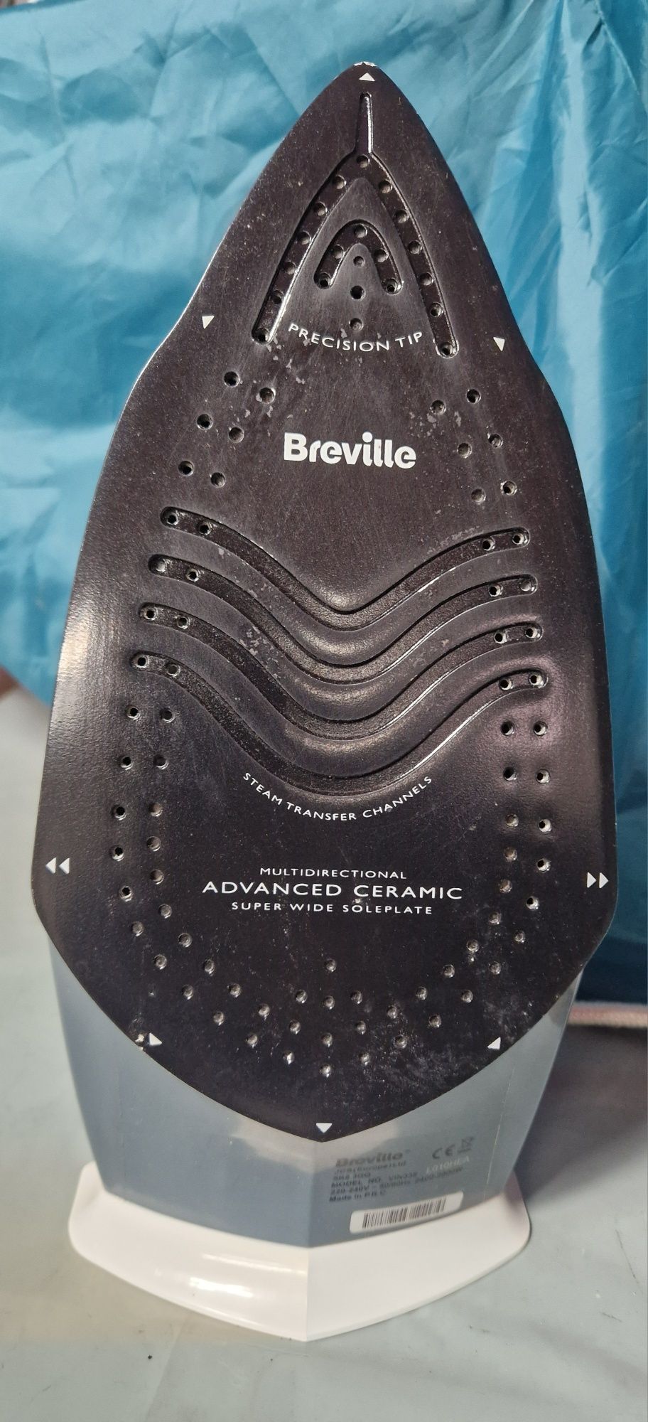 L3D89 BREVILLE VIN339 Żelazko Parowe 2800W kodW10