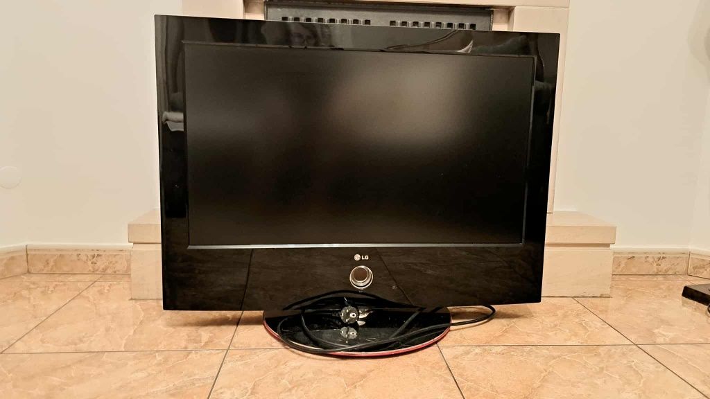 Vendo TV LG usada