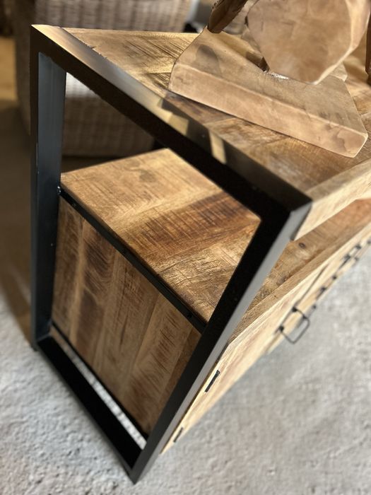 Komoda nowoczesna LOFT drewniana mango