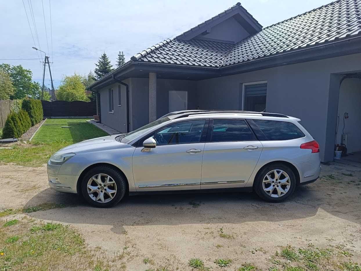 Sprzedam Citroena C5 - uszkodzony