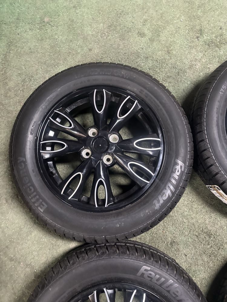 4x100 60,1 5J15 ET47 175/65R15 84H FEUVERT EFFICIENCY koła microcar