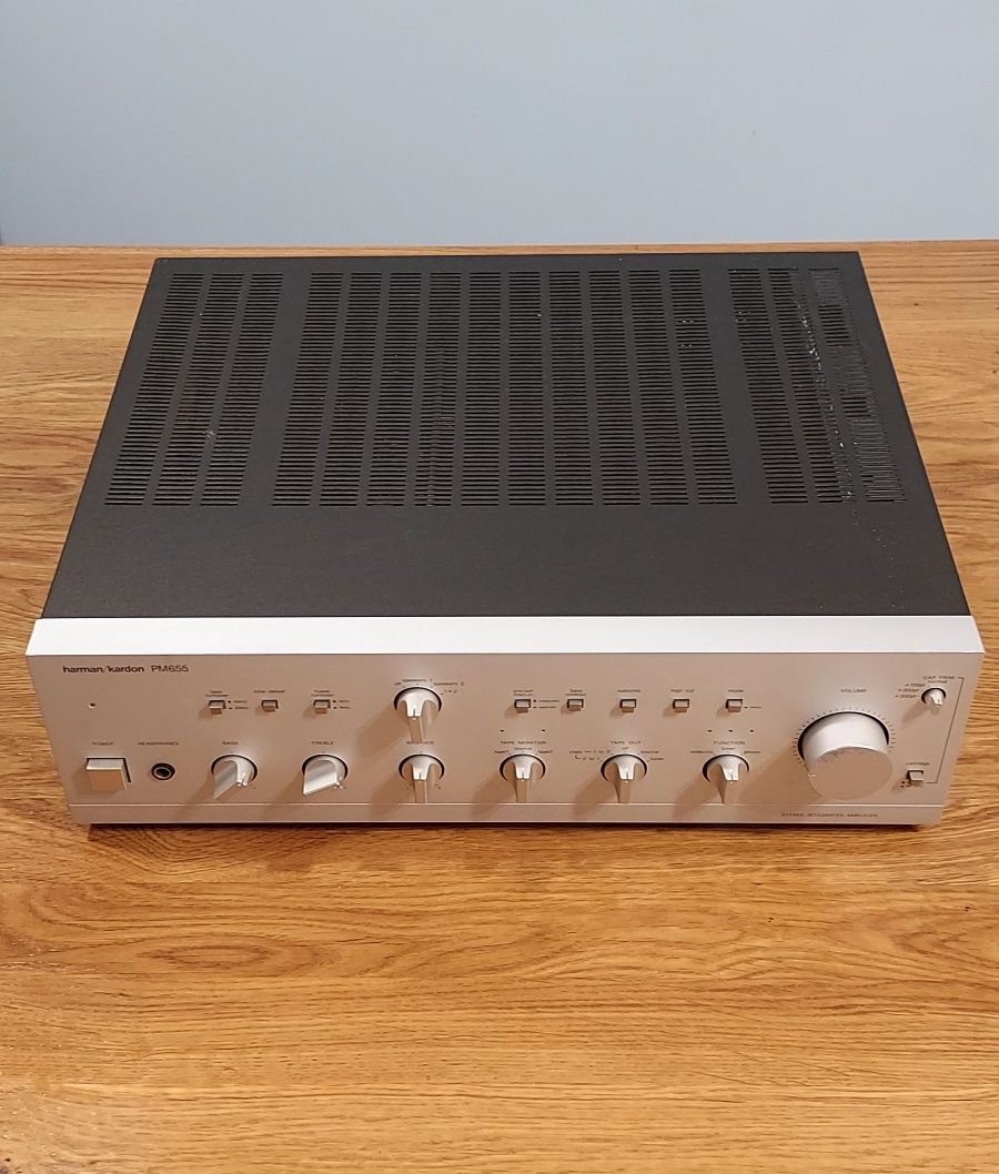 Solidny wzmacniacz Stereo Harman/Kardon PM-655