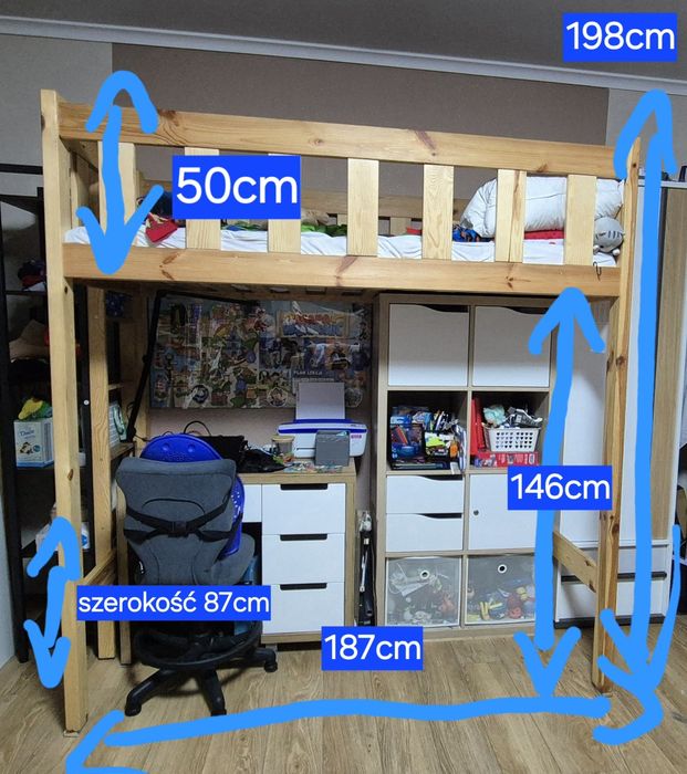 Łóżko na antresoli