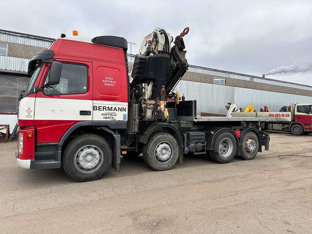 Volvo FM 440, 2008 р. з маніпулятором FASSI, зусиллям 66 т/м