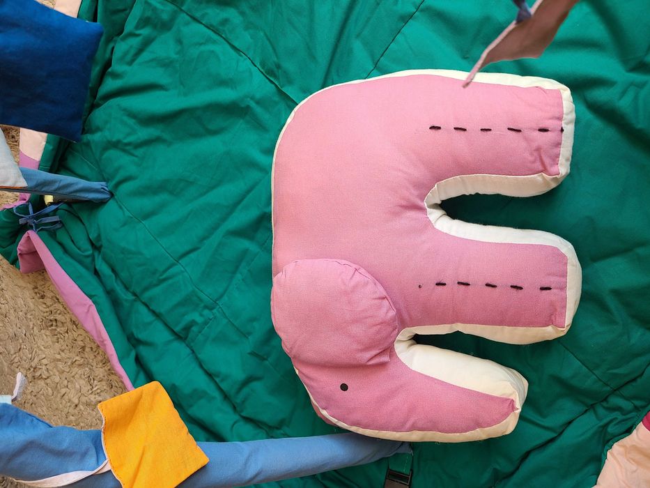 Дитячий килимок-манеж