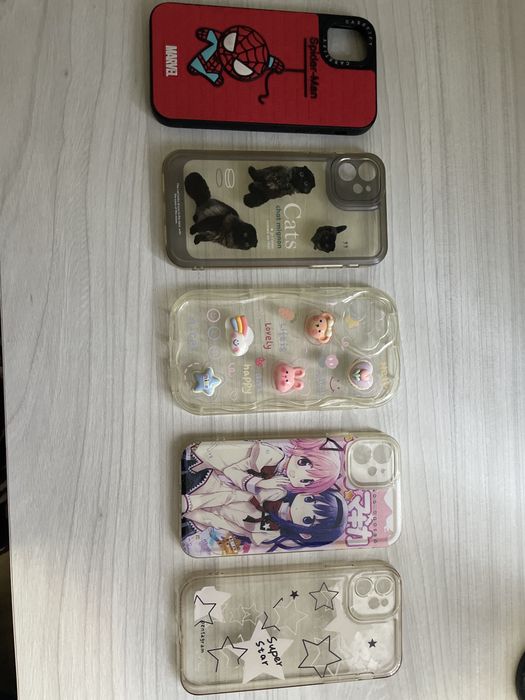 Чохли на Айфон 11