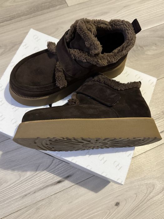 Черевики на високій підошві 42 розмір