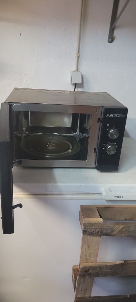 Vende-se microonda industrial usada