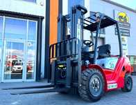 Wózek Widłowy 3T MIKANN, Maszt 4.5m,Triplex, Diesel , Japan Trak
