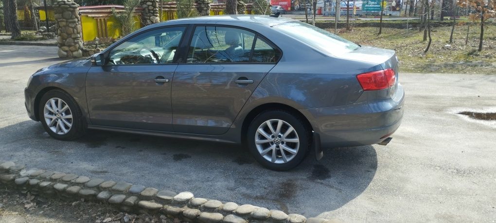 Volkswagen Jetta SE 2.5 бензин механіка