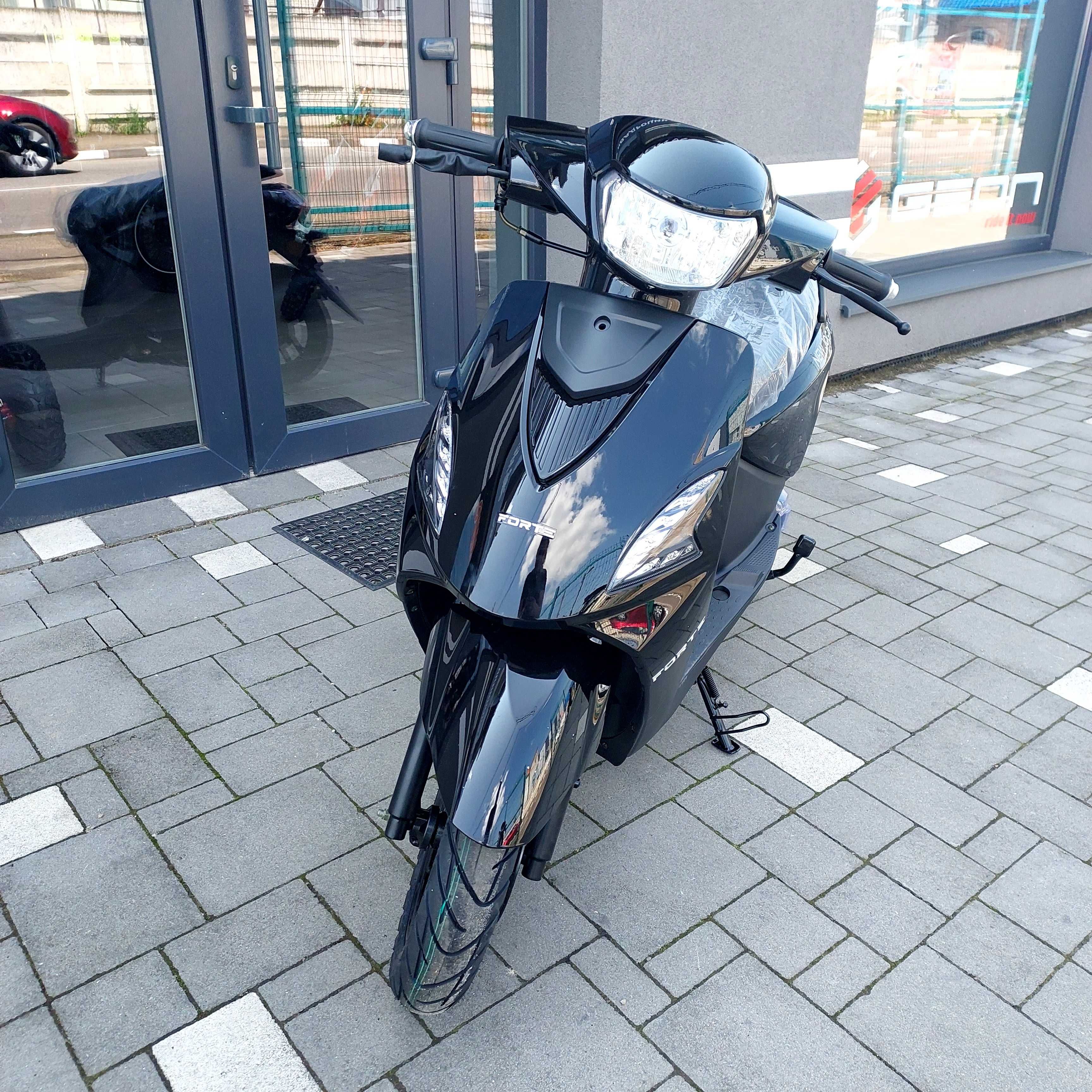 Скутер Forte NEW JOG PLUS, 125 см3, чорний, 8 к.с., гарантія, доставка