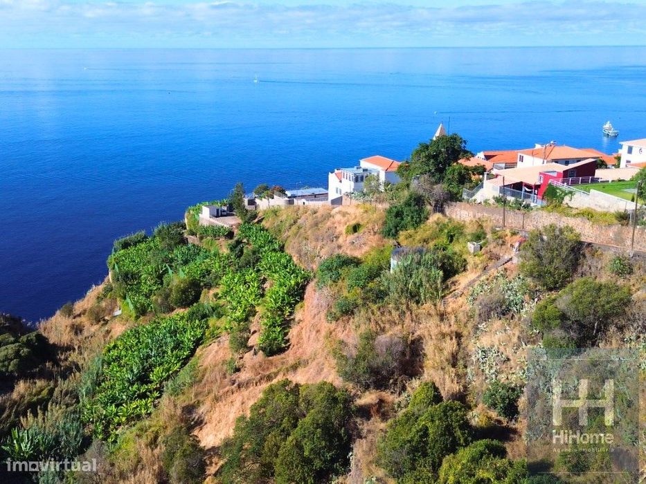 Terreno misto com moradia em ruínas para construção com vista mar -...