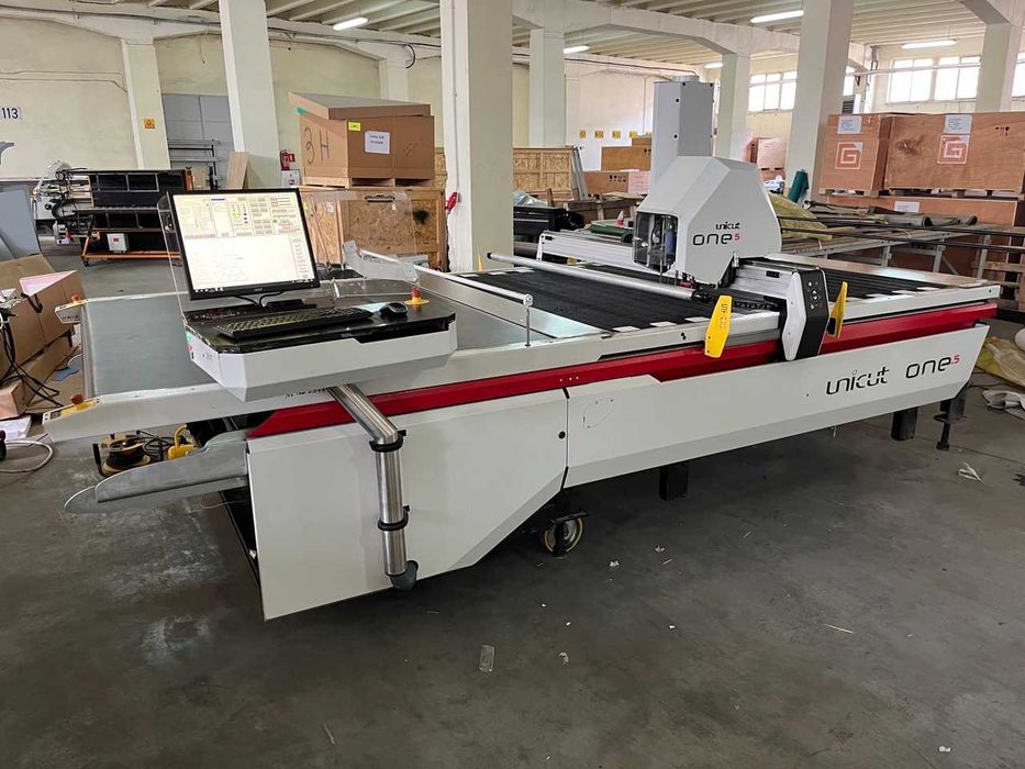 Cutter wielowarstwowy UNICUT One.5. firmy Allcomp