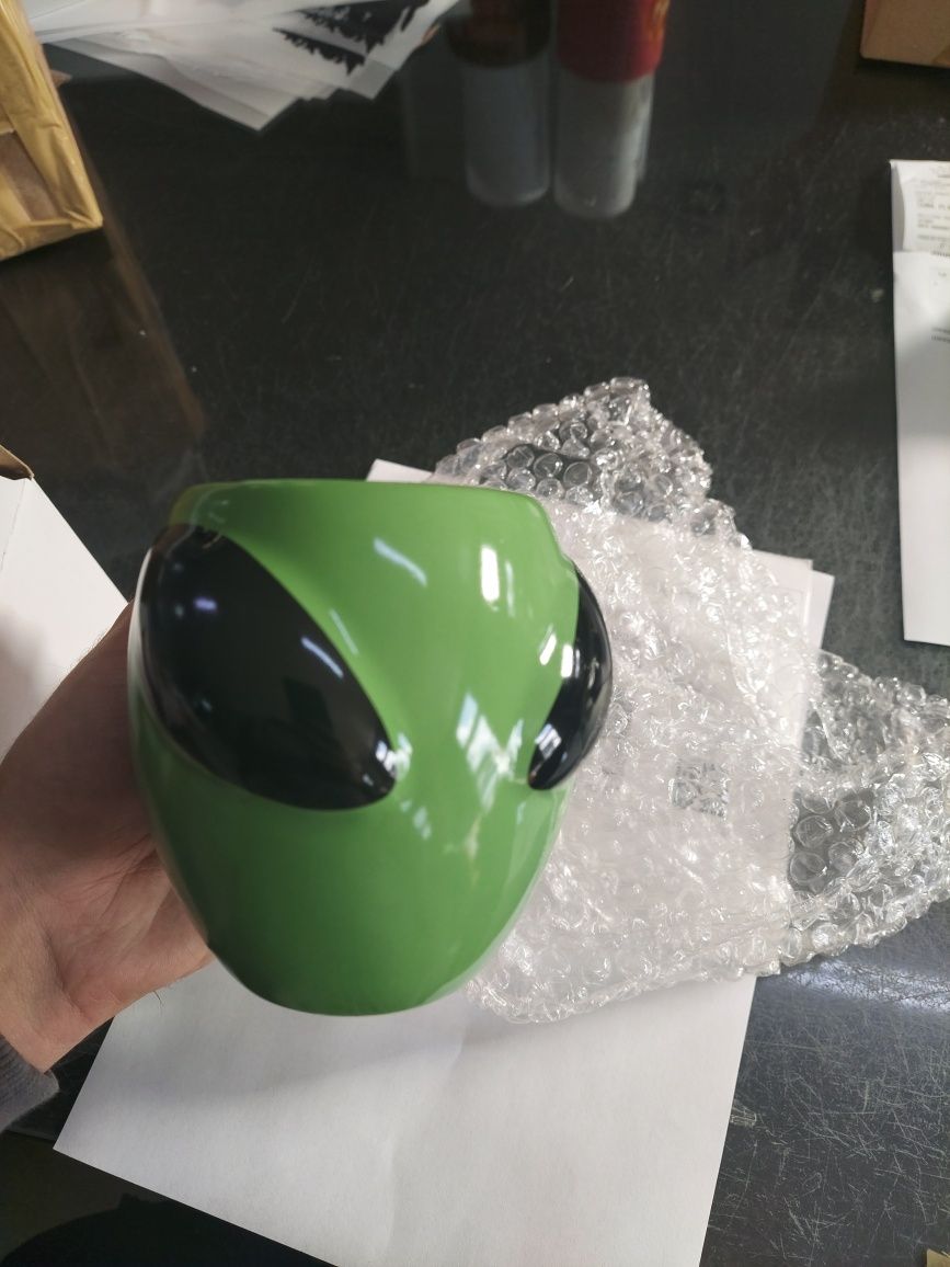Kubek obcego alien obcy kosmita szarak sci fi gadżet prezent 450ml