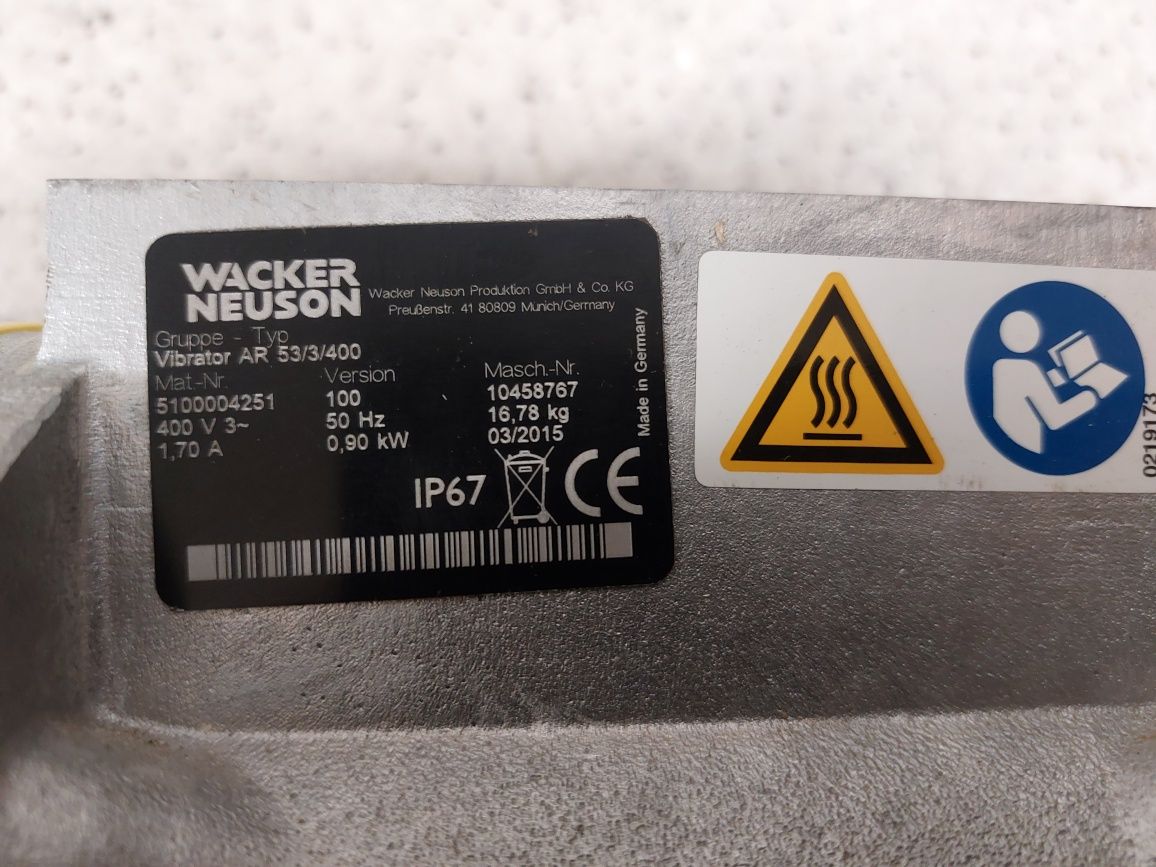 Wacker neuson AR 53/3/400 wibrator przyczepny zewnętrzny
