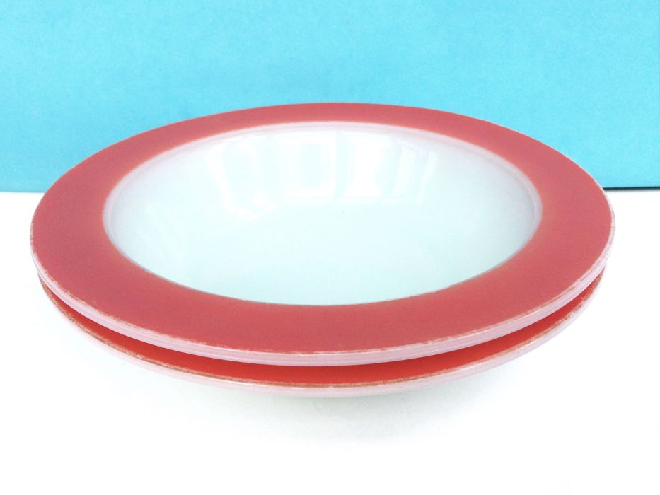 Conjunto de 2 Tigelas JAJ Pyrex | anos 60 | Branco e Rosa | 15 cm