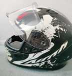 Capacete Airoh skull bones