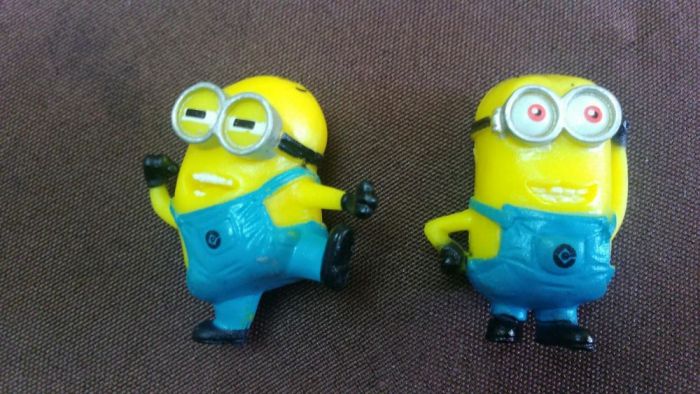 Minions Minimos. 12 bonecos. Novos