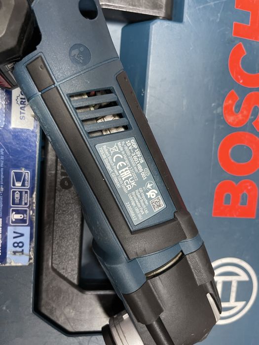 Bosch GOP 18V-28 L-Boxx / безщітковий реноватор Бош
