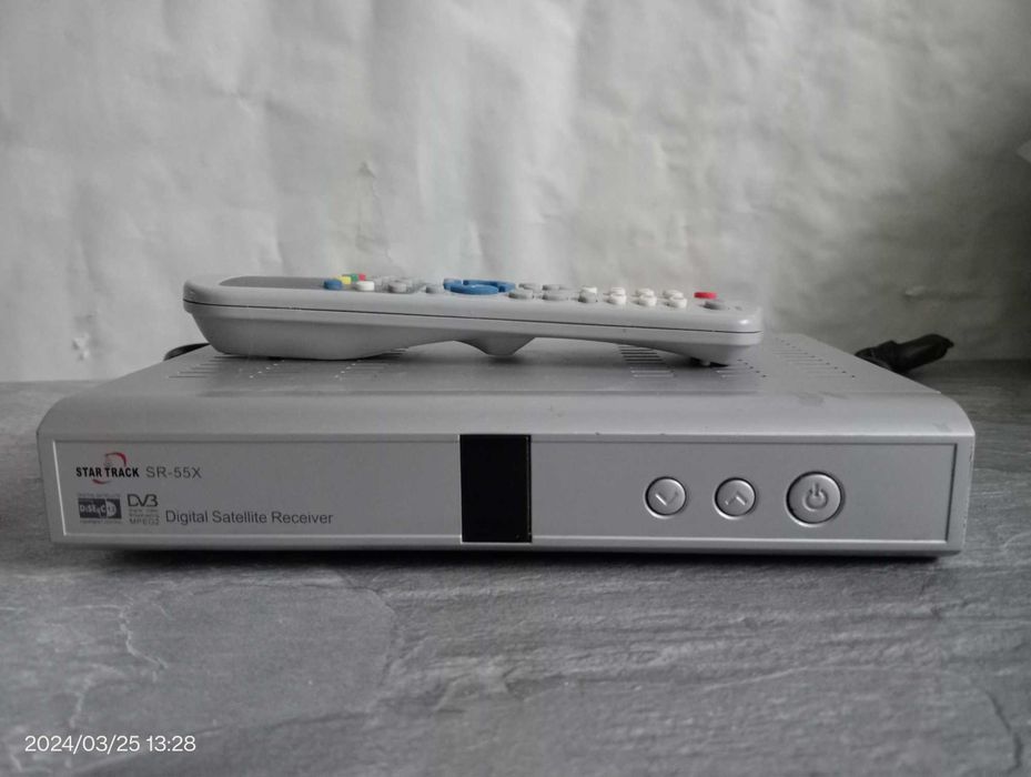 Спутниковая тарелка + тюнер + крепление