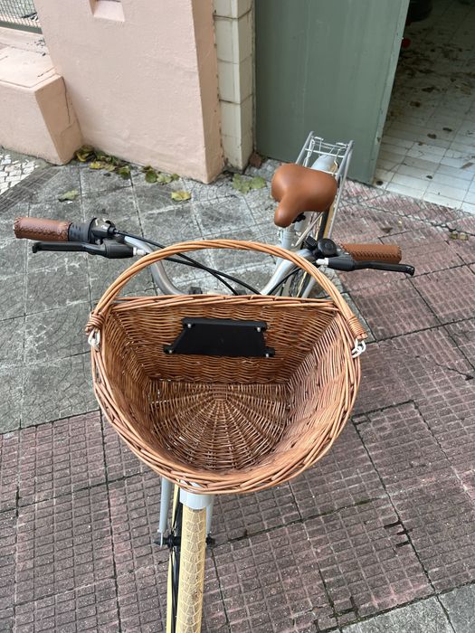 Bicicleta pasteleira roda 28