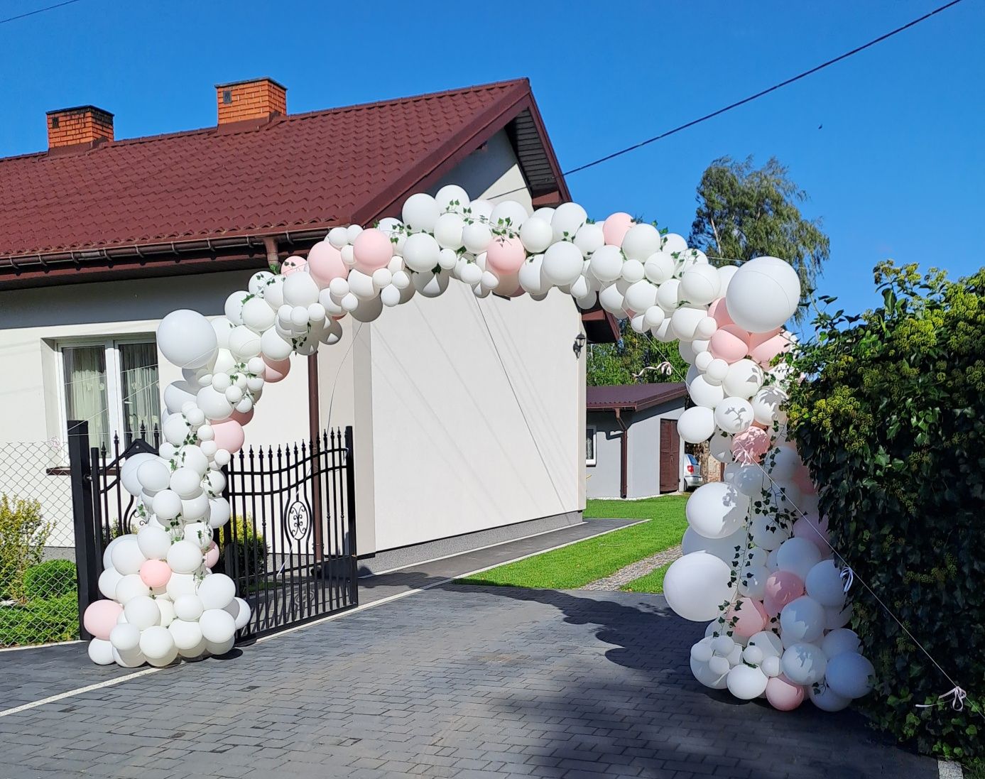 Brama balonowa łuk z balonów girlanda balonowa na wesele ślub