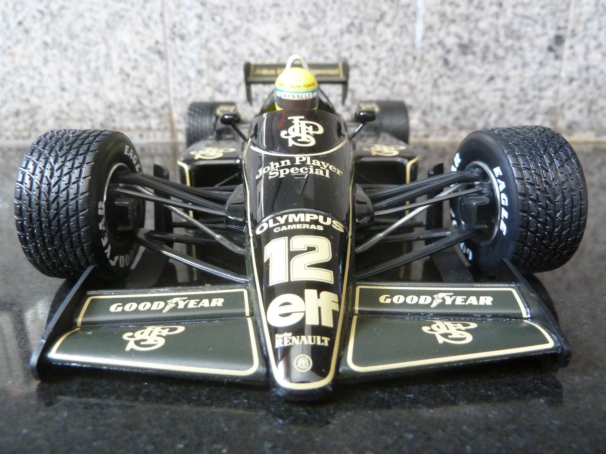 1:18 Minichamps, Lotus 97T, Senna, 1985 Winner GP Portugal, AutoArt