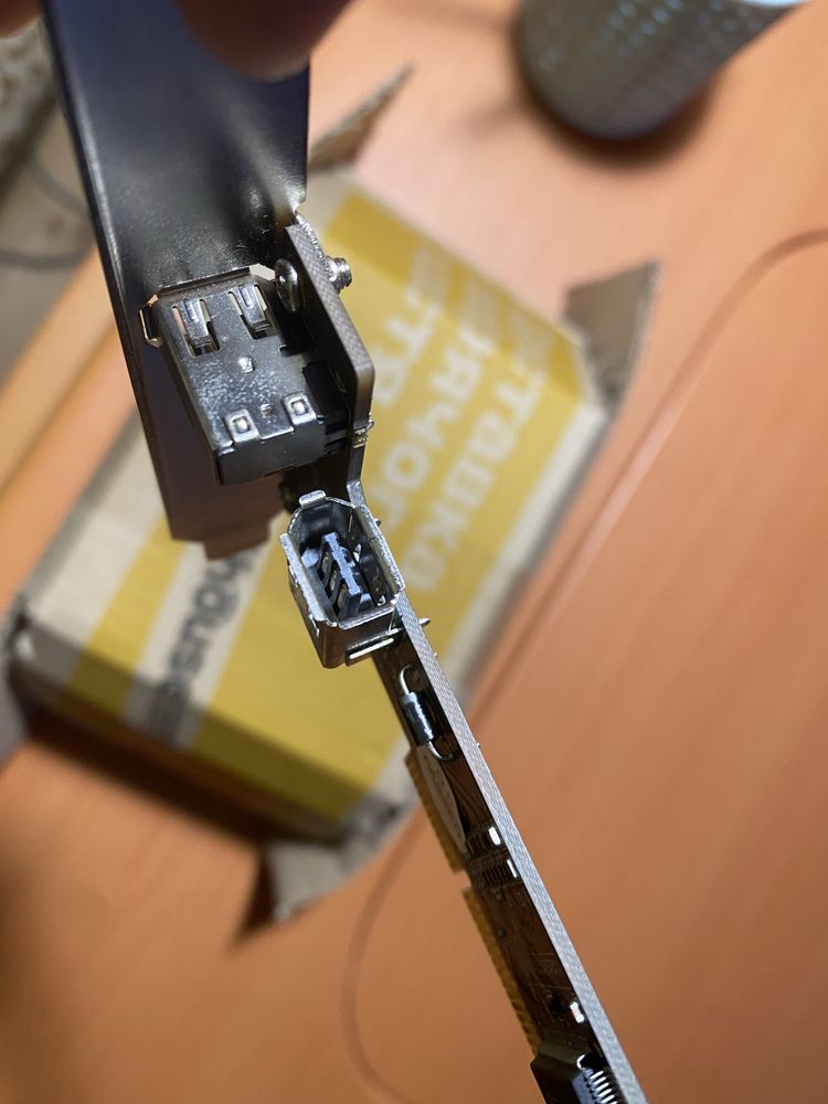 Плата розширення PCI 1394 A