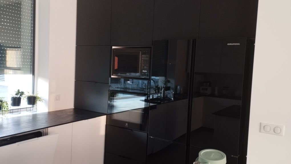 Mikrofala, mikrofalówka Miele electronic 696