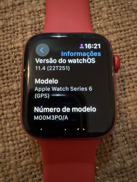 Apple Watch Series 6 Red Sport Band 44mm