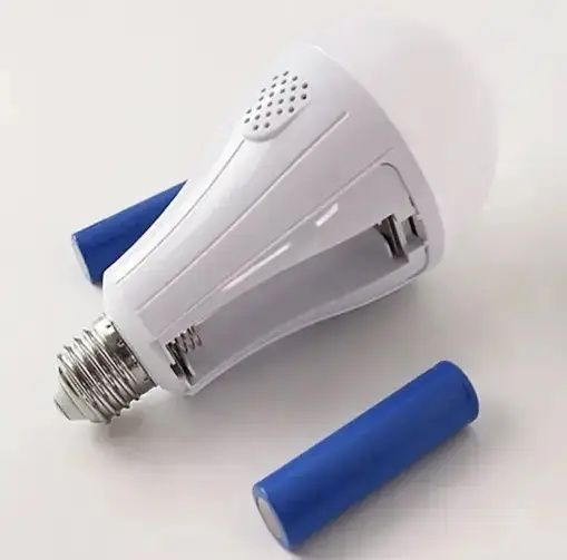 Аварийная светодиодная лампа Led Bulb 20W, аккамутор 2x18650 8440