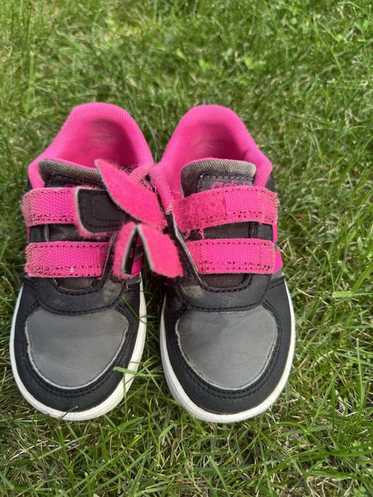 Buty Adidas rozm.24 dla dziewczynki