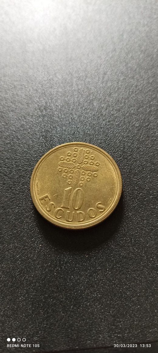 Moedas de escudo