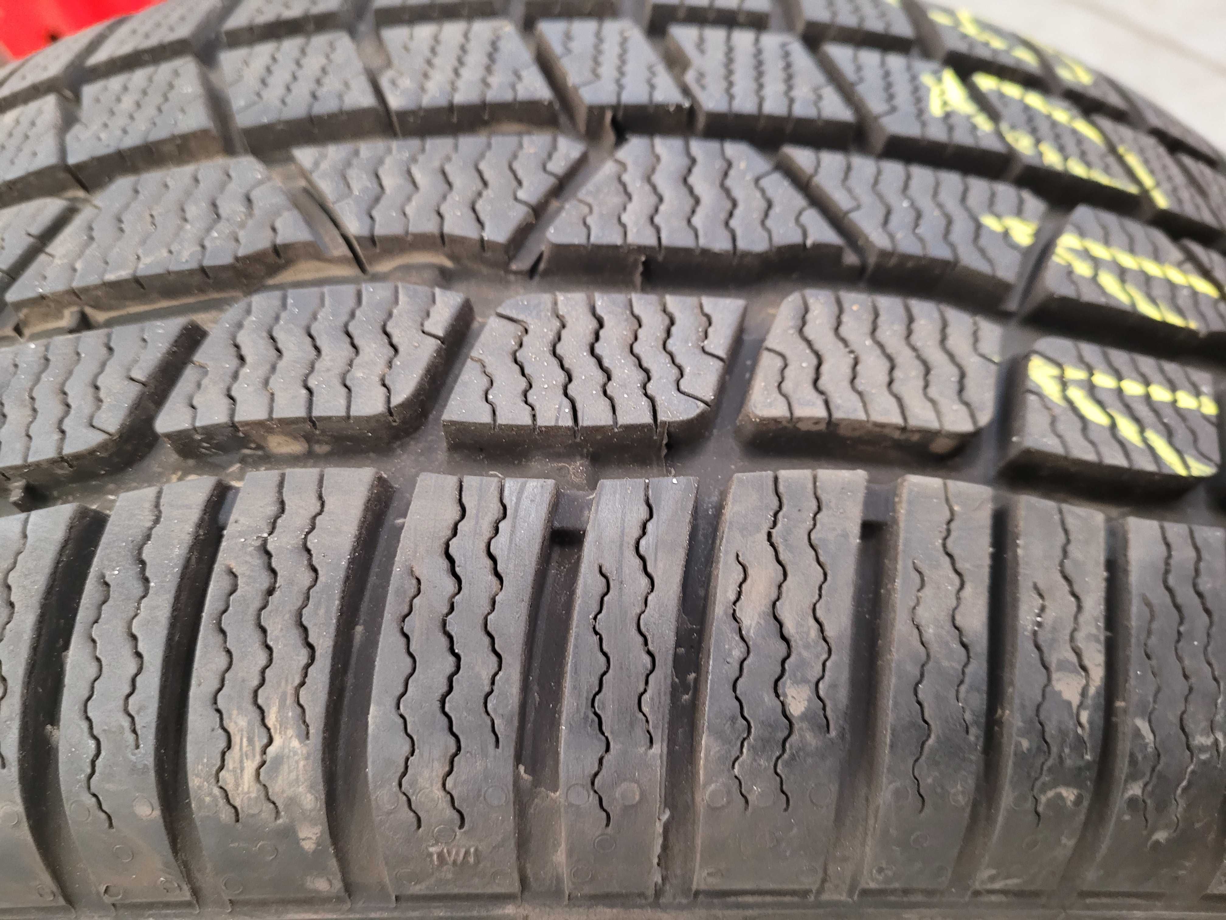 Opona Continental 225/50 R 17