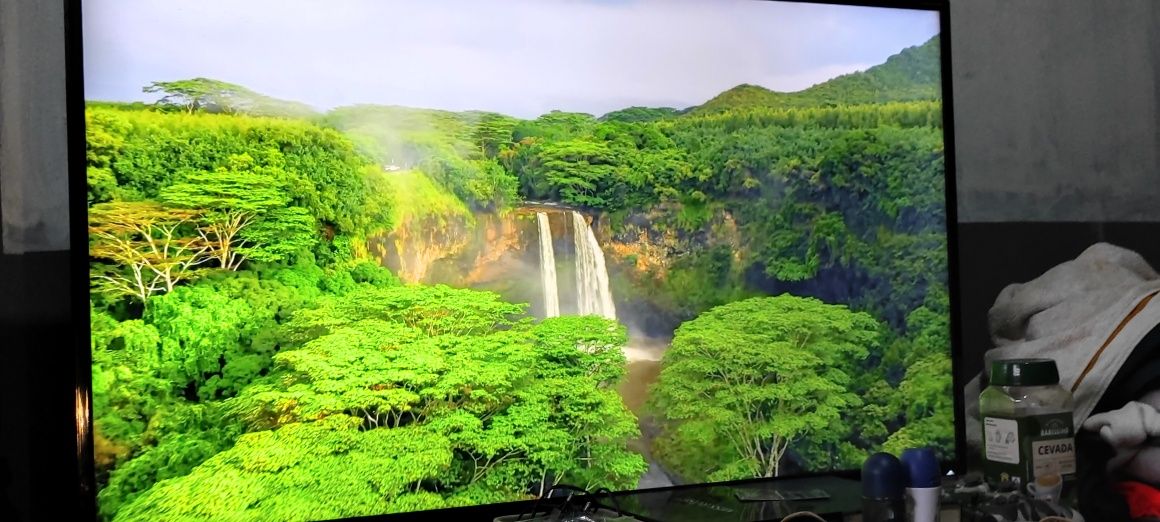 Tv Sharp 43 polegadas 1080p
