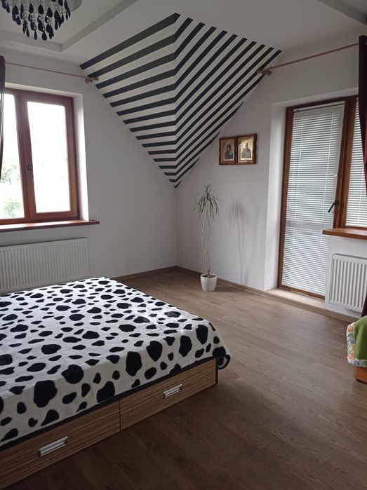 Продам уютный дом в ЦЕНТРЕ ЧЕРНИГОВА.