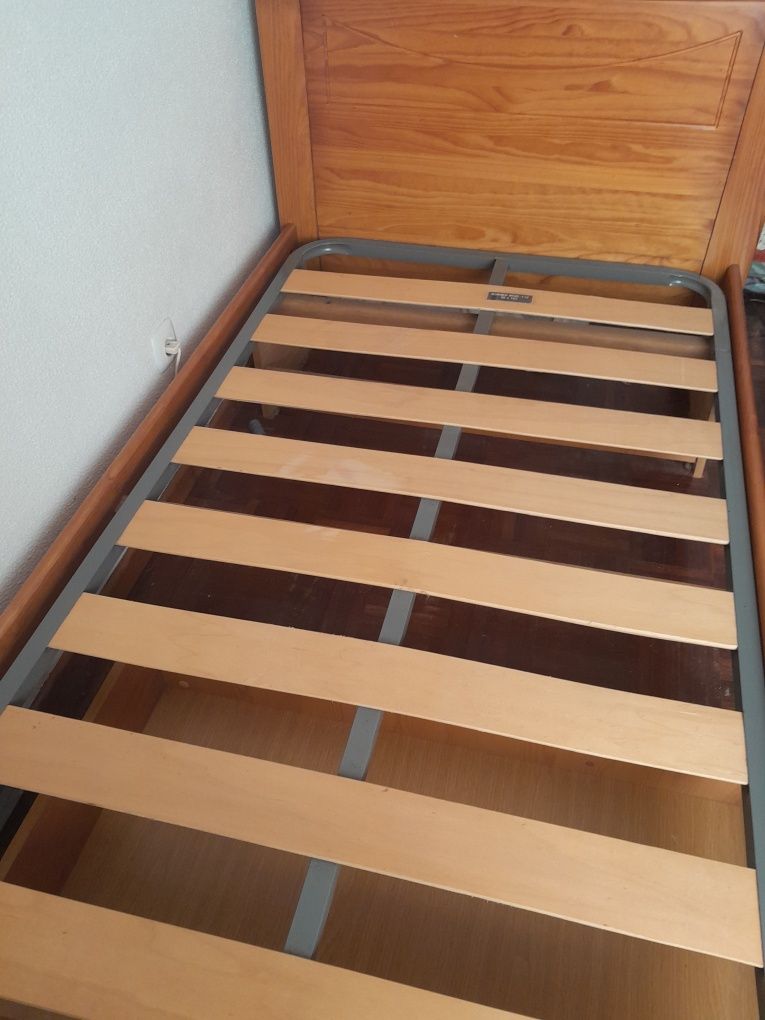 Cama de solteiro