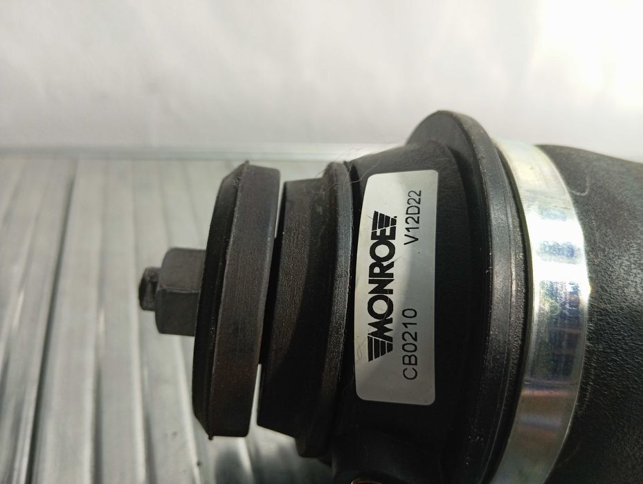 Amortyzator, zawieszenie kabiny Monroe CB0210
