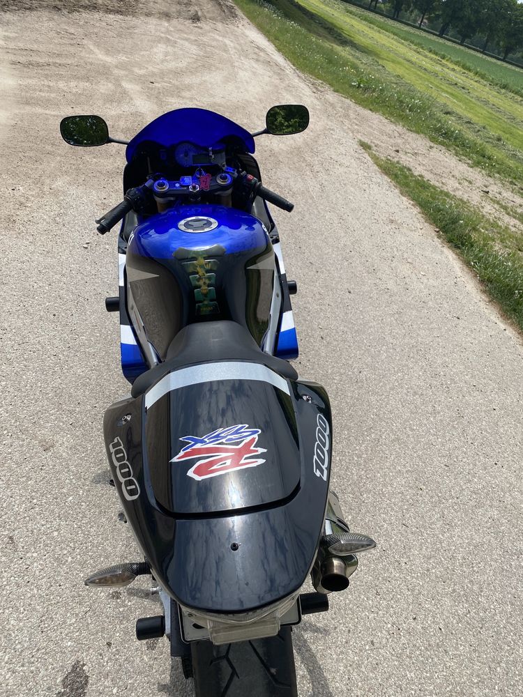 Suzuki GSX-R 1000 K2