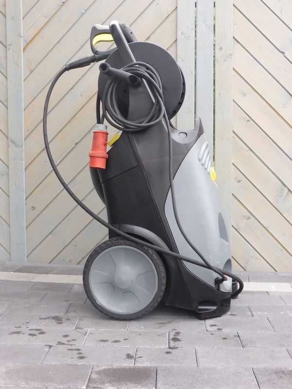 MYJKA KARCHER HD 10/21 4SX-ze zwijakiem