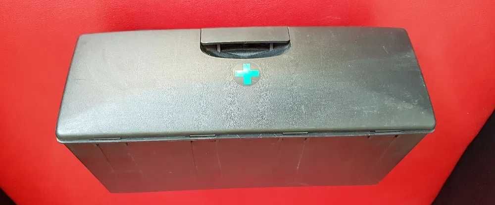Apteczka do BMW E46