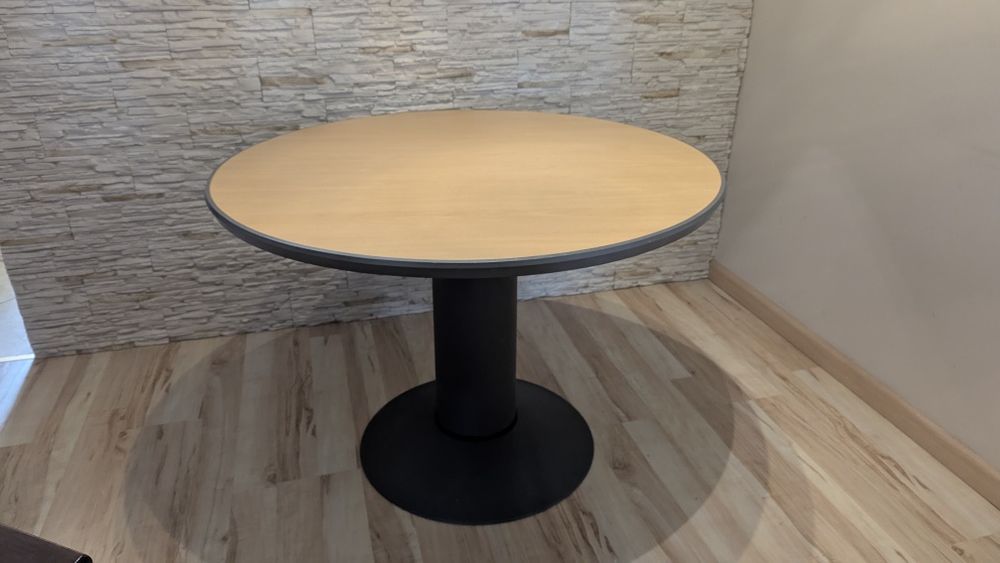 Stół okrągły 104cm, nie rozkładany
