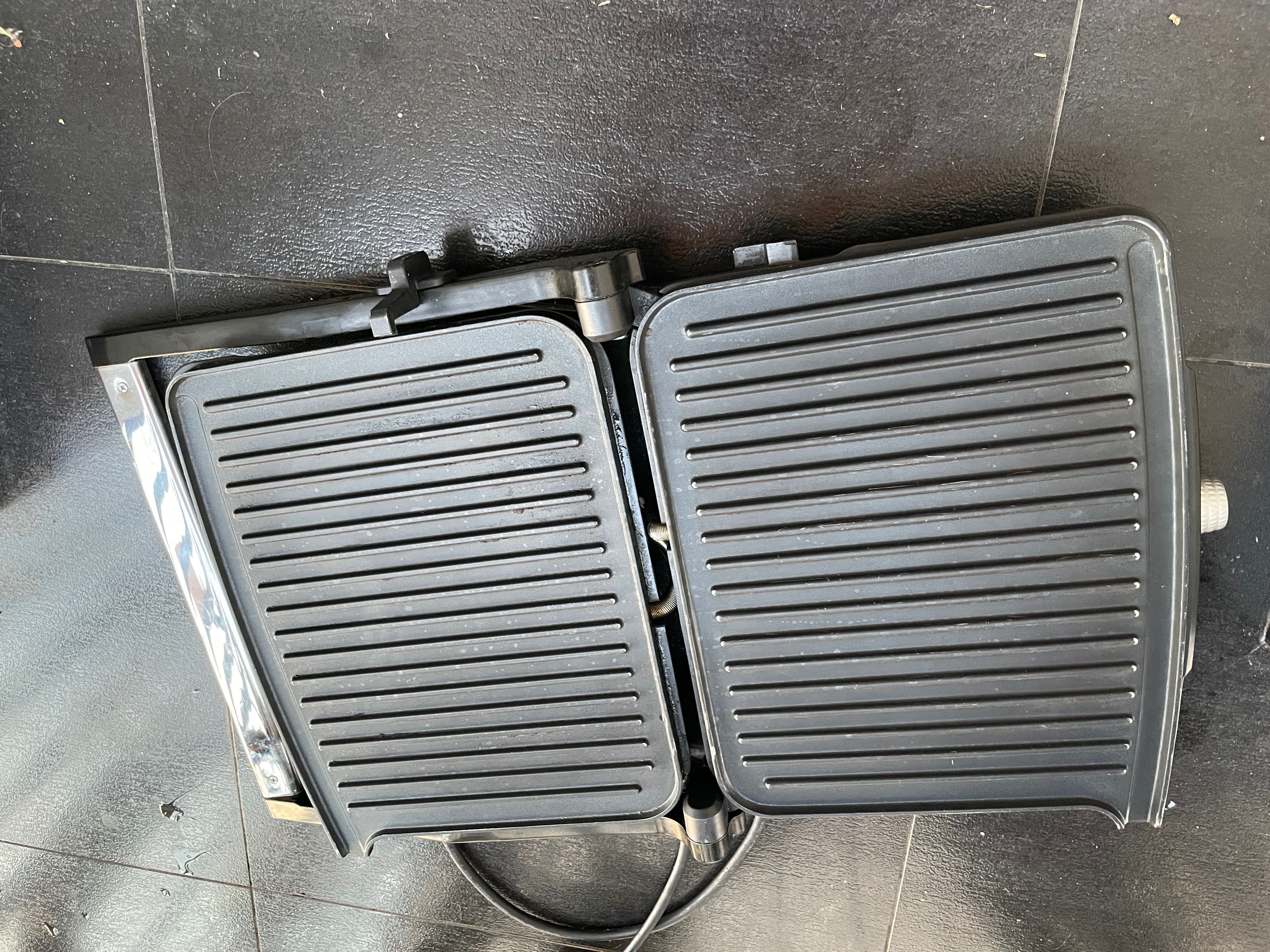 Sprzedam grill elektryczny