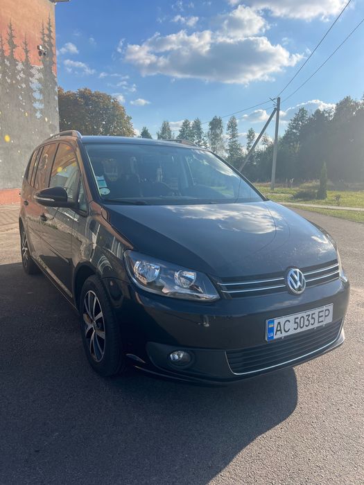 Volkswagen Touran 2015