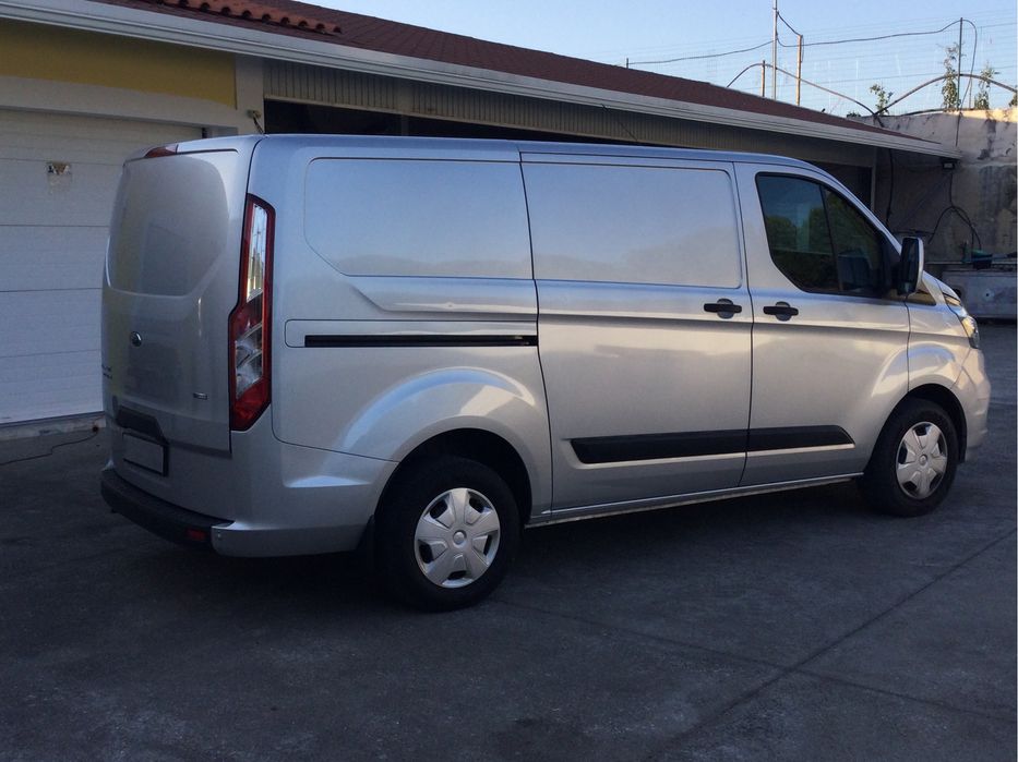 Ford transi custom eco blue